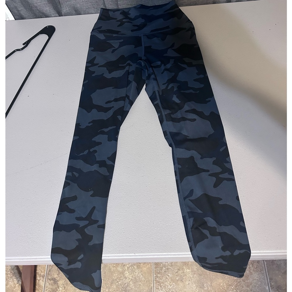 Reflex 90 degree women’s leggings small